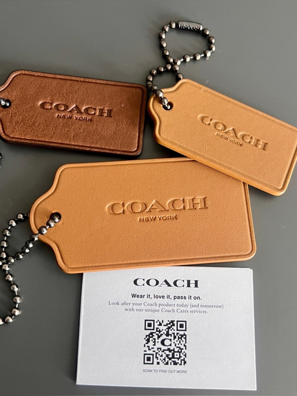 COACH: Leather Bag Tags (New)